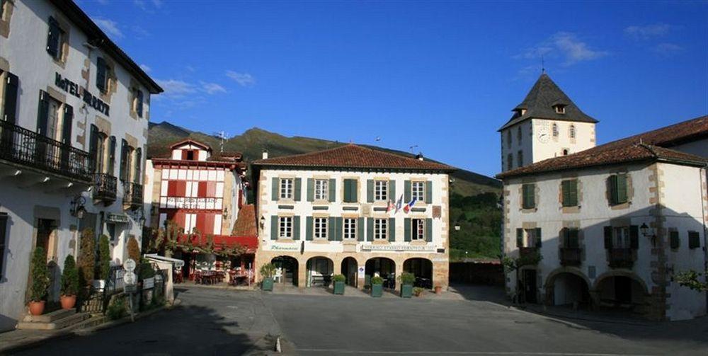 Hotel Arraya Sare Exteriér fotografie
